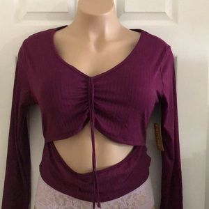 NWT Plus Size 1X Slit/Cut Out Semi Crop Ruched Tie Front Crop Top - Burgundy